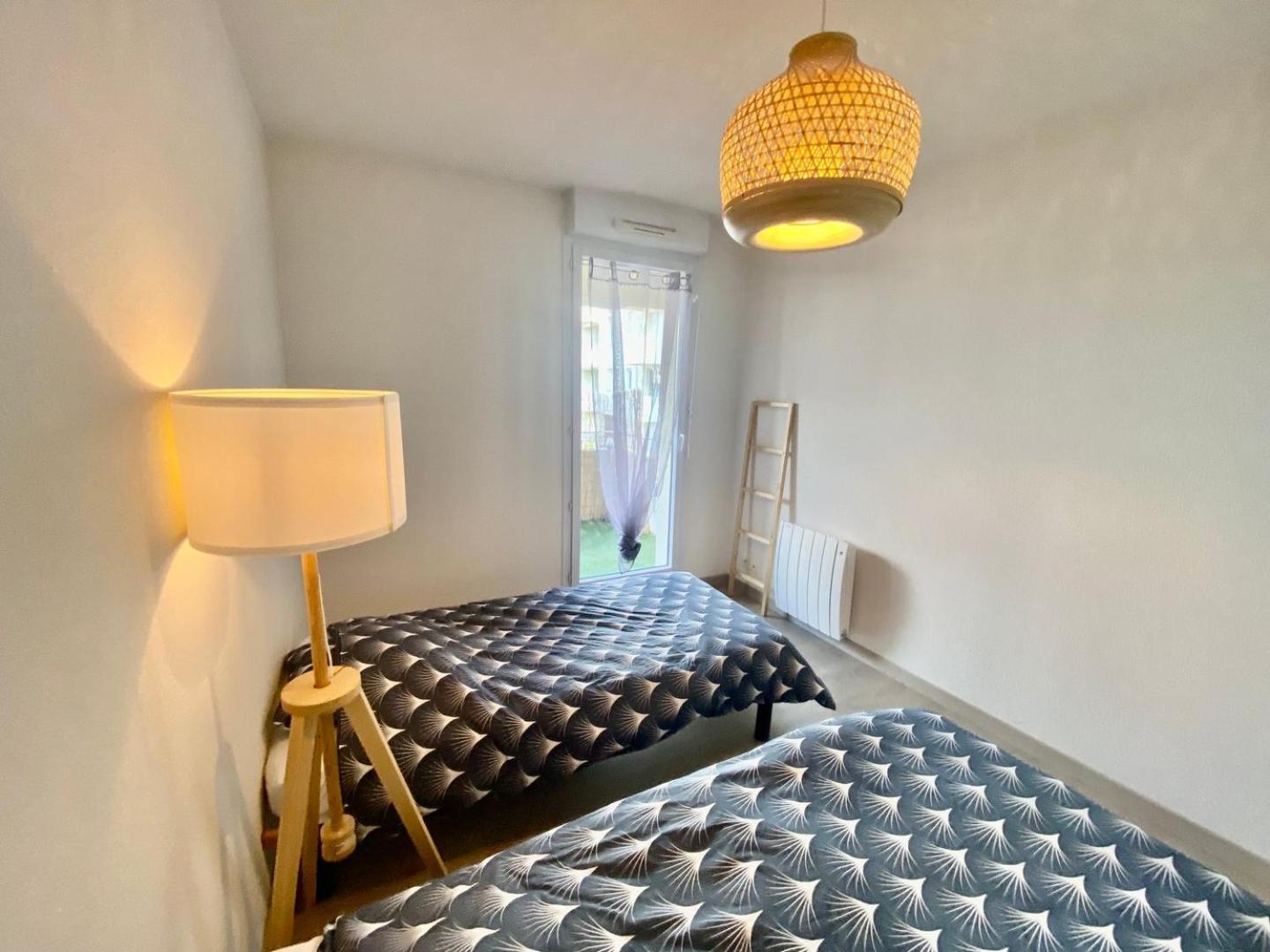 Appartement La Coquille: Bright, Cozy, 3 Min From Parc Expo Poitiers