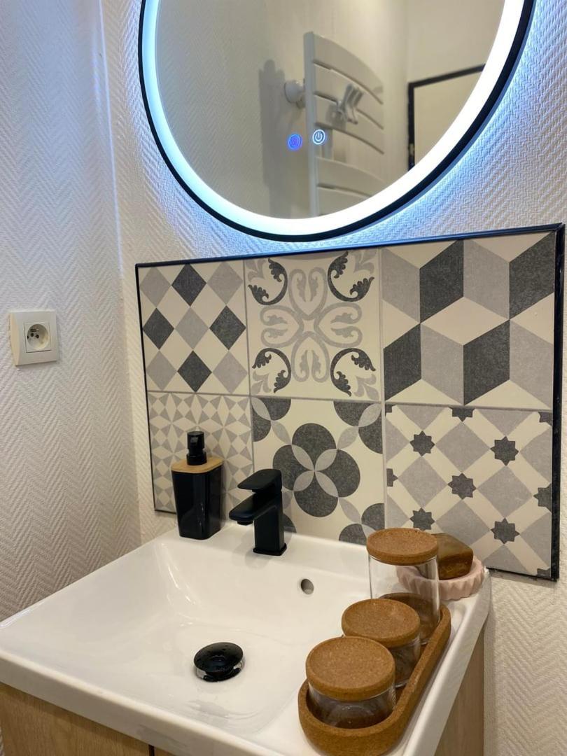 La Coquille: Bright, Cozy, 3 Min From Parc Expo Appartement Poitiers